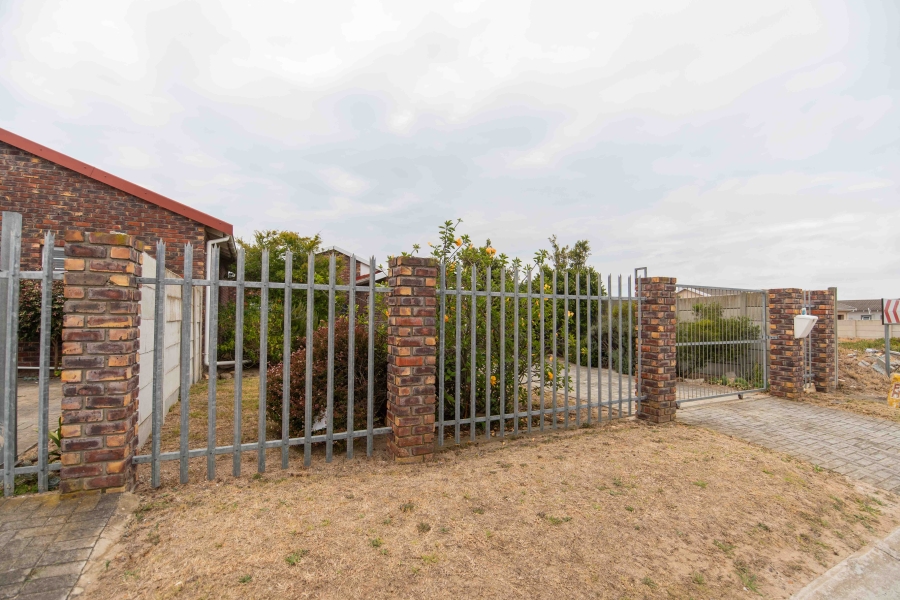 3 Bedroom Property for Sale in Parsonsvlei Eastern Cape